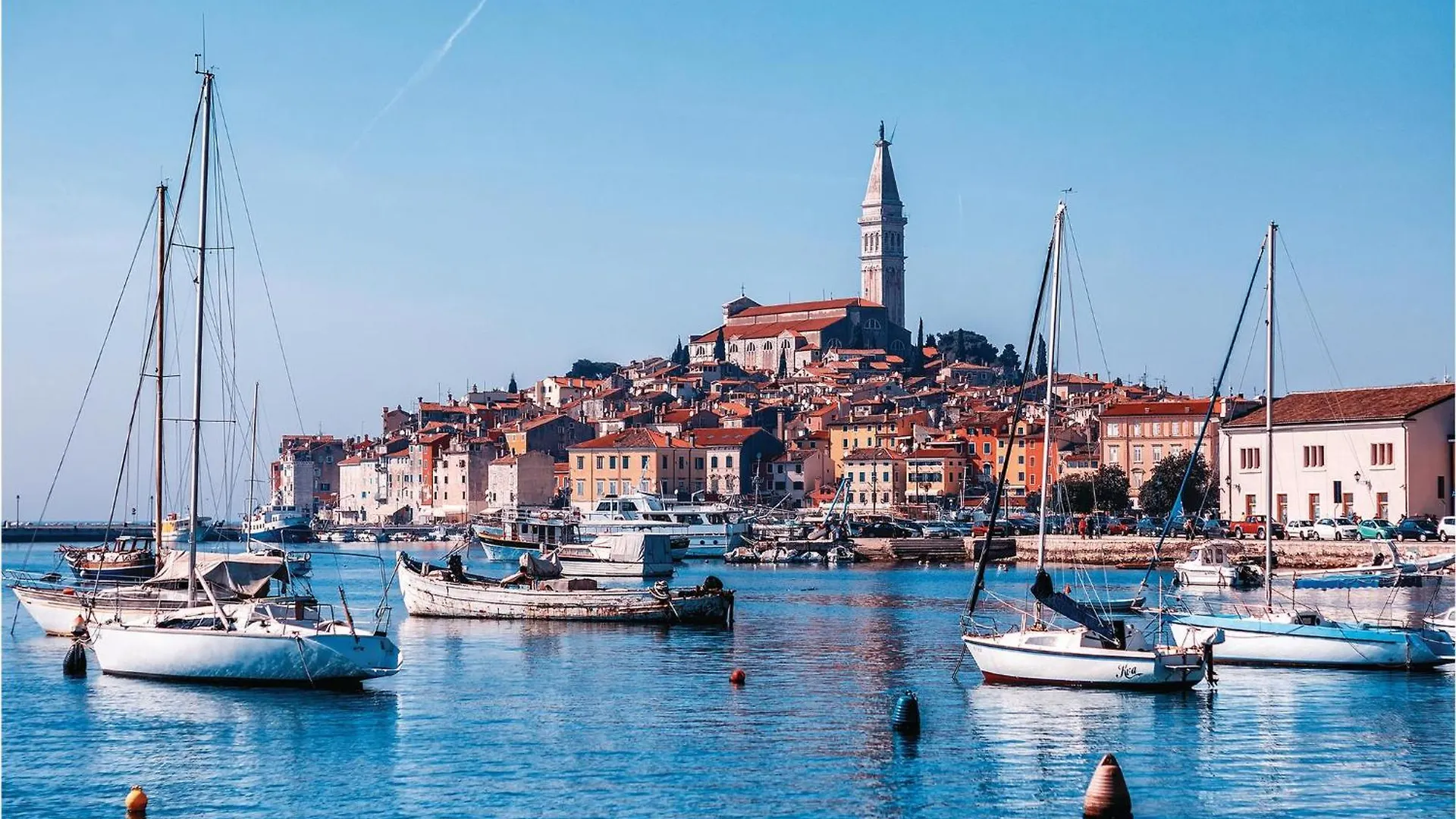 Awesome Apartment In Rovinj With Kitchen